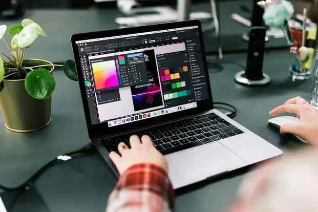 Kreativprozess bei der Markenentwicklung – BECKDESIGN Corporate Design Agentur